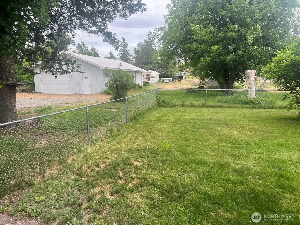2274 Elmway Okanogan WA 98840