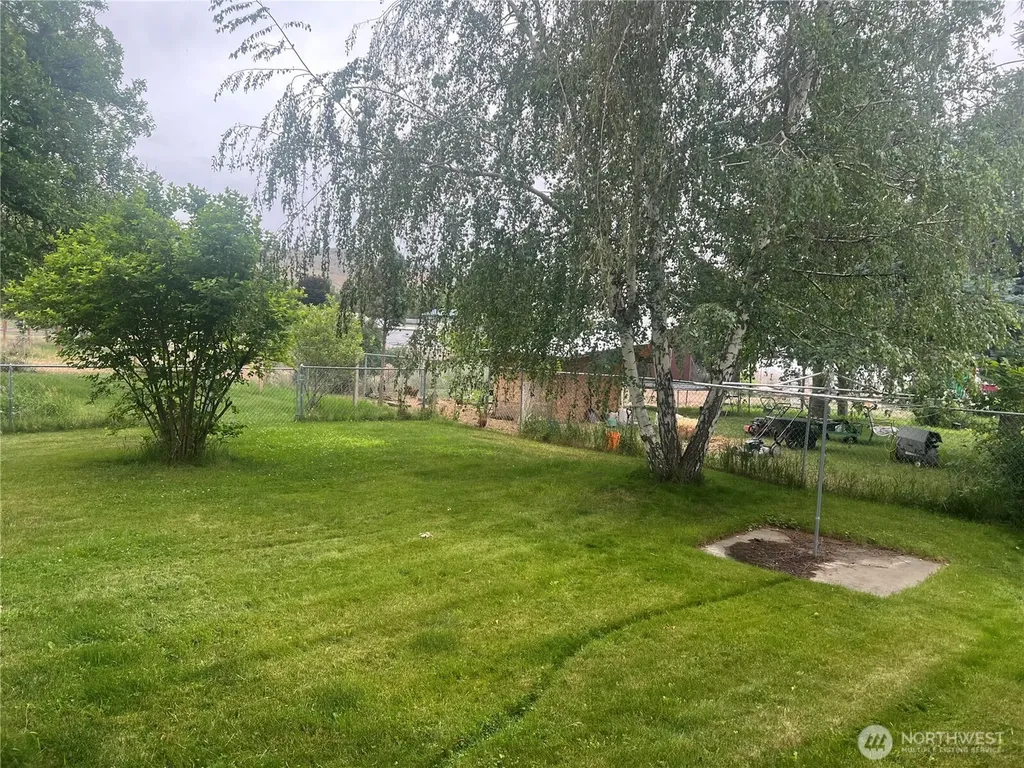 2274 Elmway Okanogan WA 98840