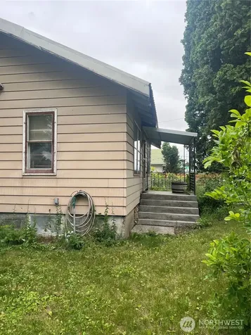 2274 Elmway Okanogan WA 98840