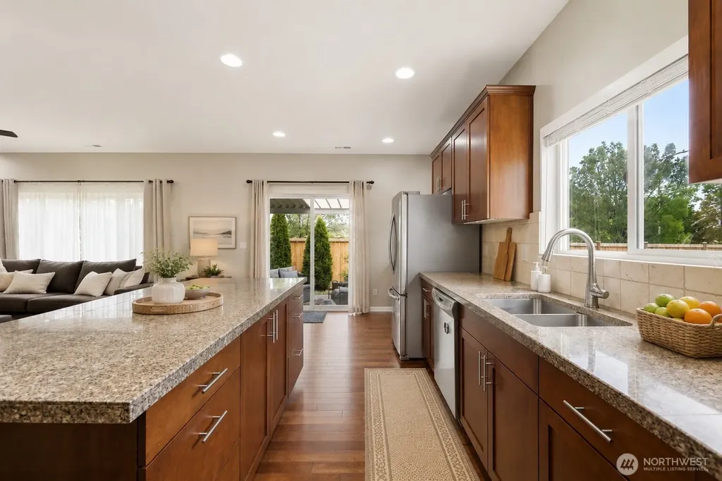 6404 Stuart Place SE Auburn WA 98092
