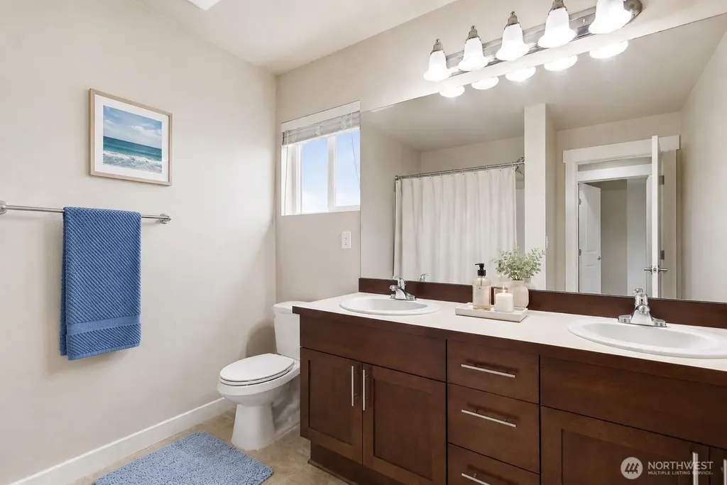 6404 Stuart Place SE Auburn WA 98092