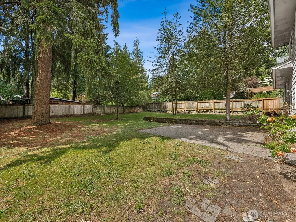 1935 SW 164th Street Burien WA 98166