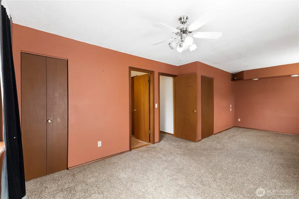 1025 Nevada Street Bellingham WA 98229