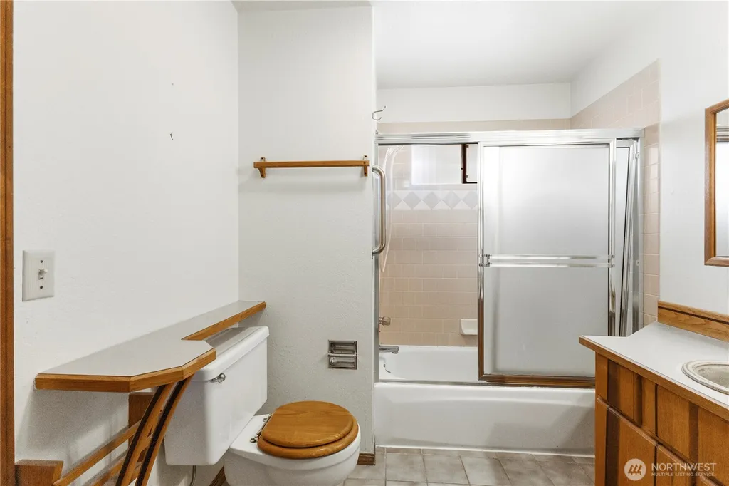 1025 Nevada Street Bellingham WA 98229