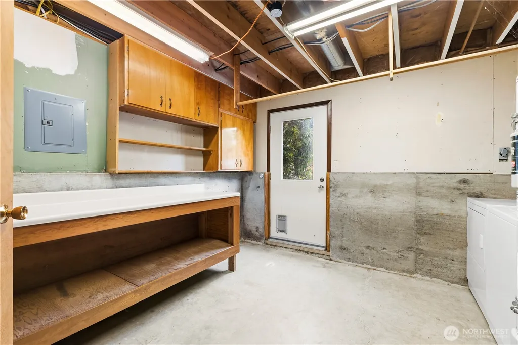 1025 Nevada Street Bellingham WA 98229