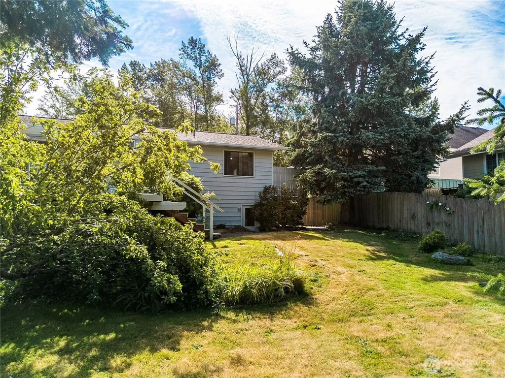 1025 Nevada Street Bellingham WA 98229