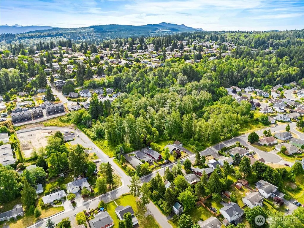 1025 Nevada Street Bellingham WA 98229