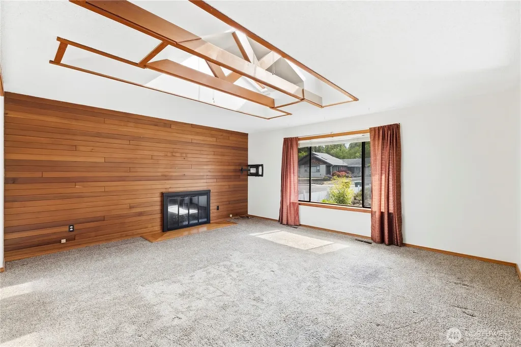 1025 Nevada Street Bellingham WA 98229