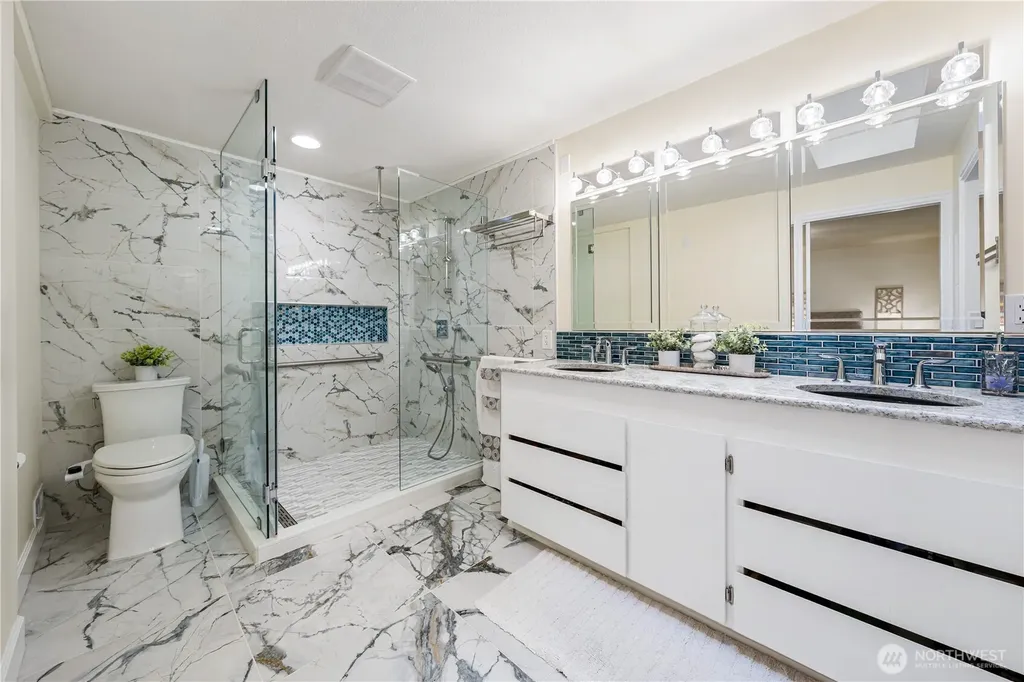 21842 NE 30th Place Sammamish WA 98074