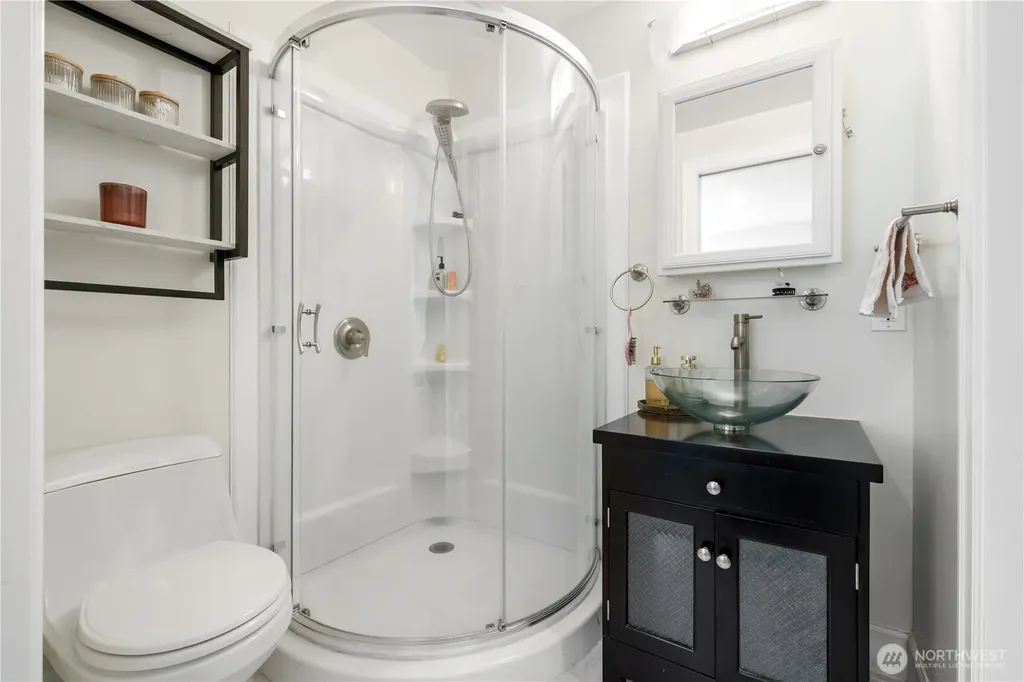 21842 NE 30th Place Sammamish WA 98074