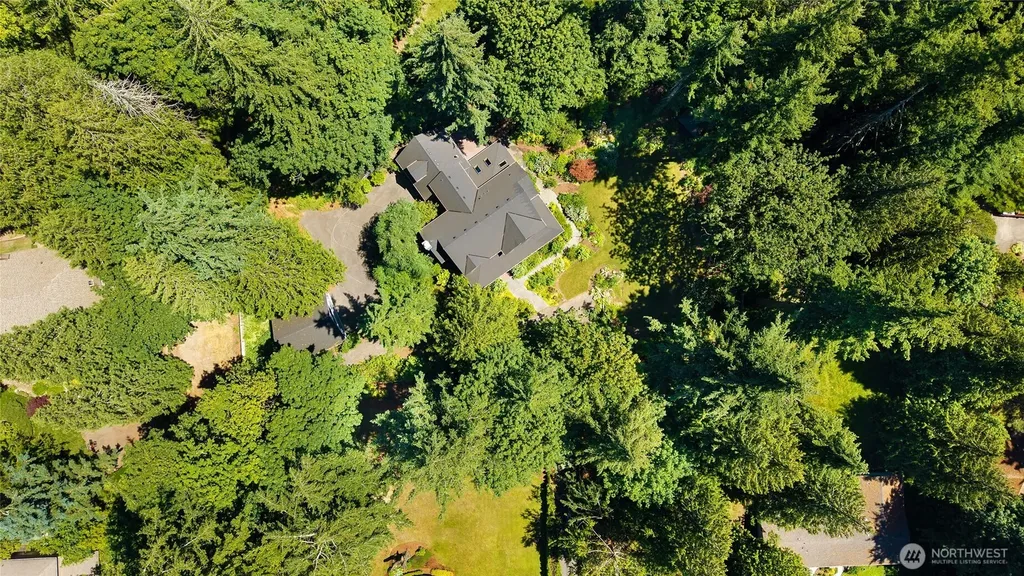 1406 218th Avenue NE Sammamish WA 98074