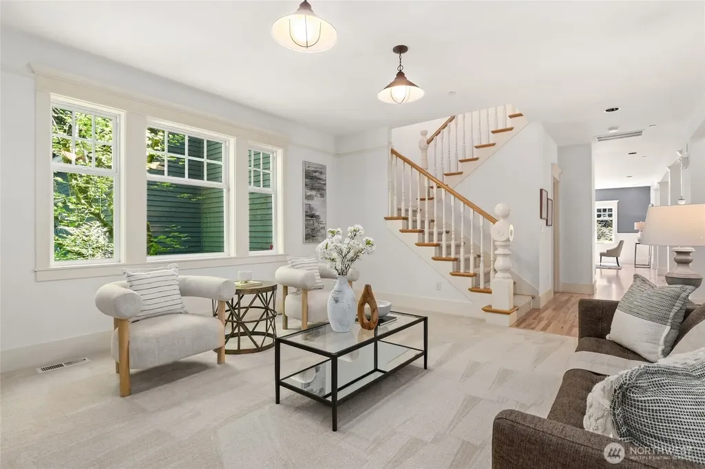 1406 218th Avenue NE Sammamish WA 98074
