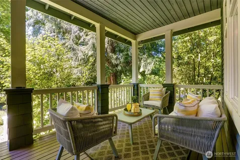 1406 218th Avenue NE Sammamish WA 98074