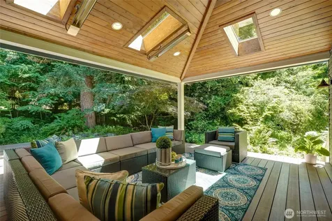 1406 218th Avenue NE Sammamish WA 98074