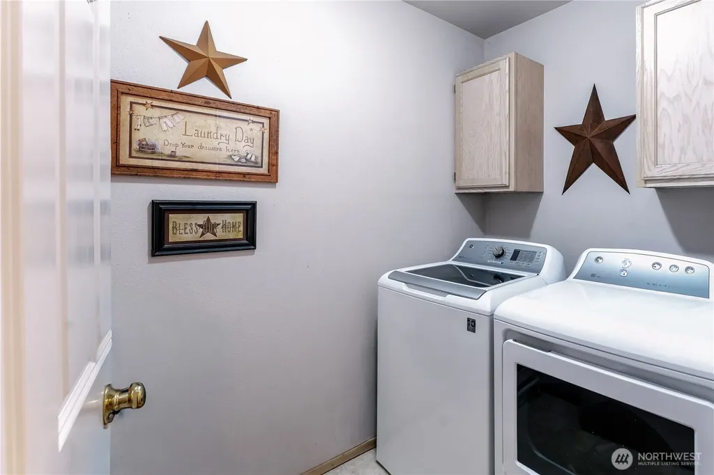 20119 SE 266th Street Covington WA 98042