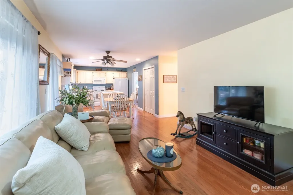 20119 SE 266th Street Covington WA 98042