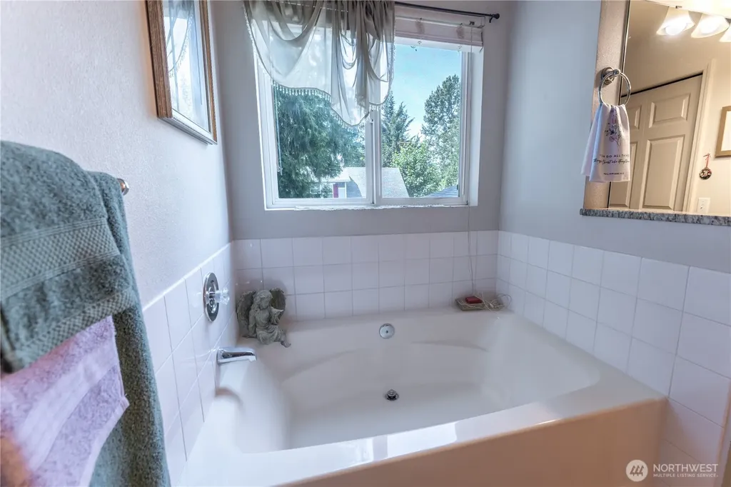 20119 SE 266th Street Covington WA 98042