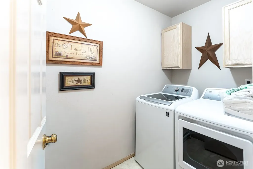20119 SE 266th Street Covington WA 98042