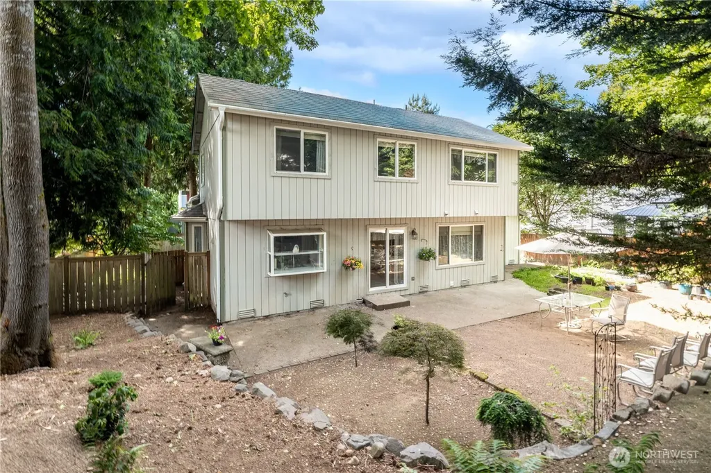 20119 SE 266th Street Covington WA 98042