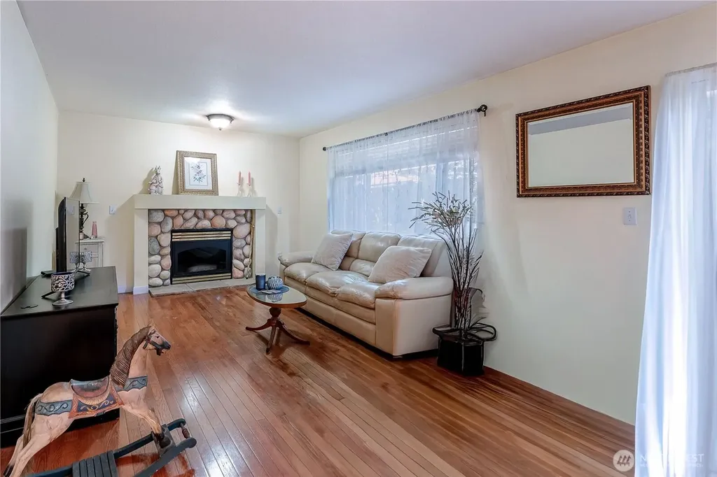 20119 SE 266th Street Covington WA 98042