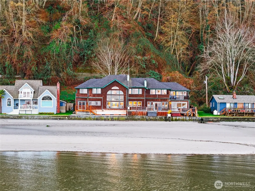 5972 Hastings Road Clinton WA 98236
