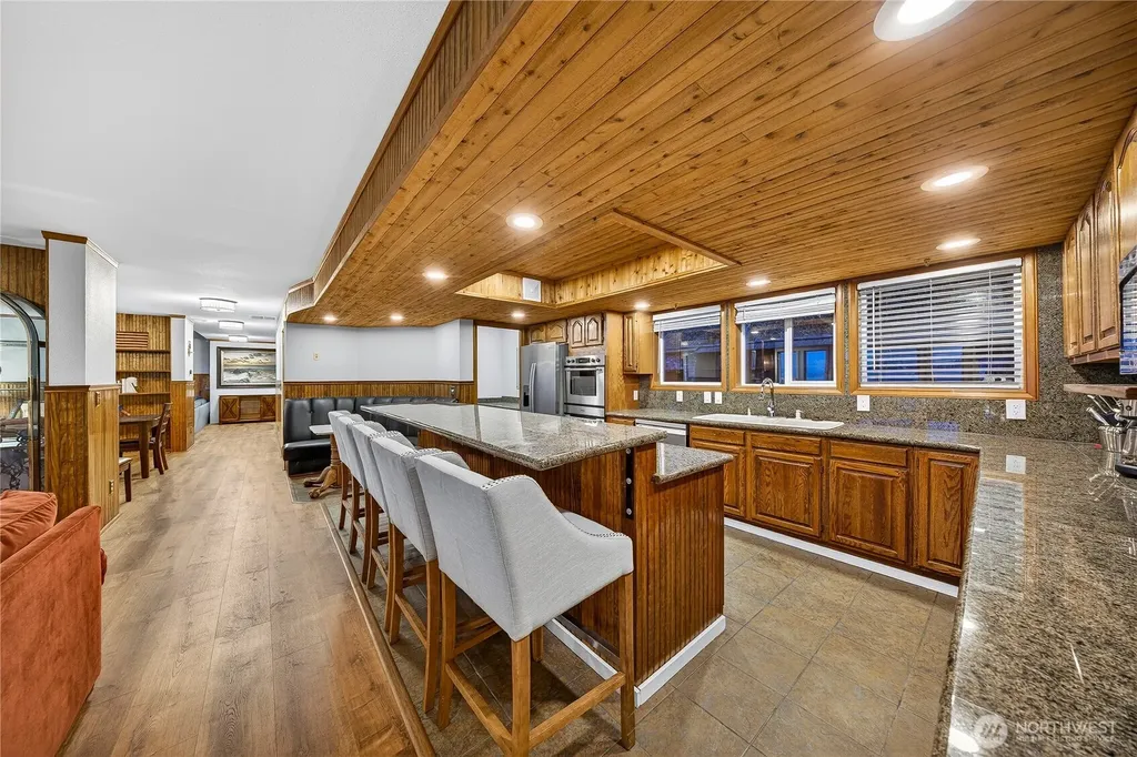5972 Hastings Road Clinton WA 98236