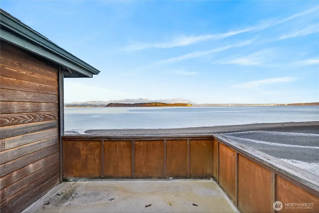 5972 Hastings Road Clinton WA 98236