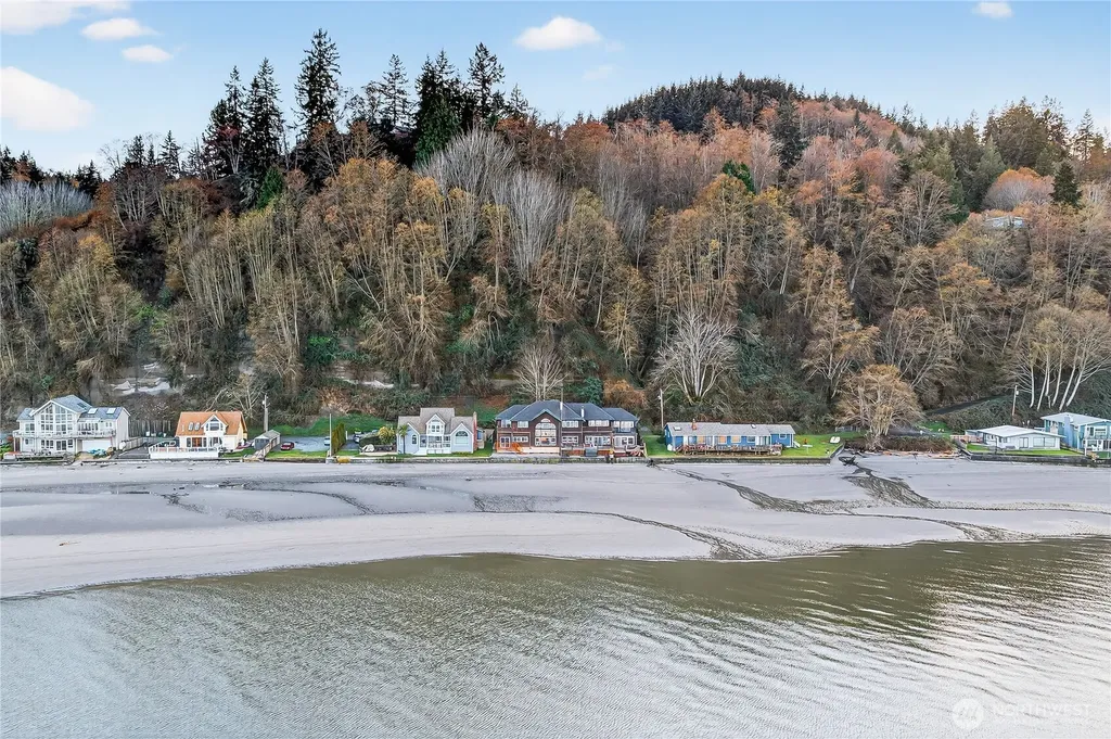 5972 Hastings Road Clinton WA 98236