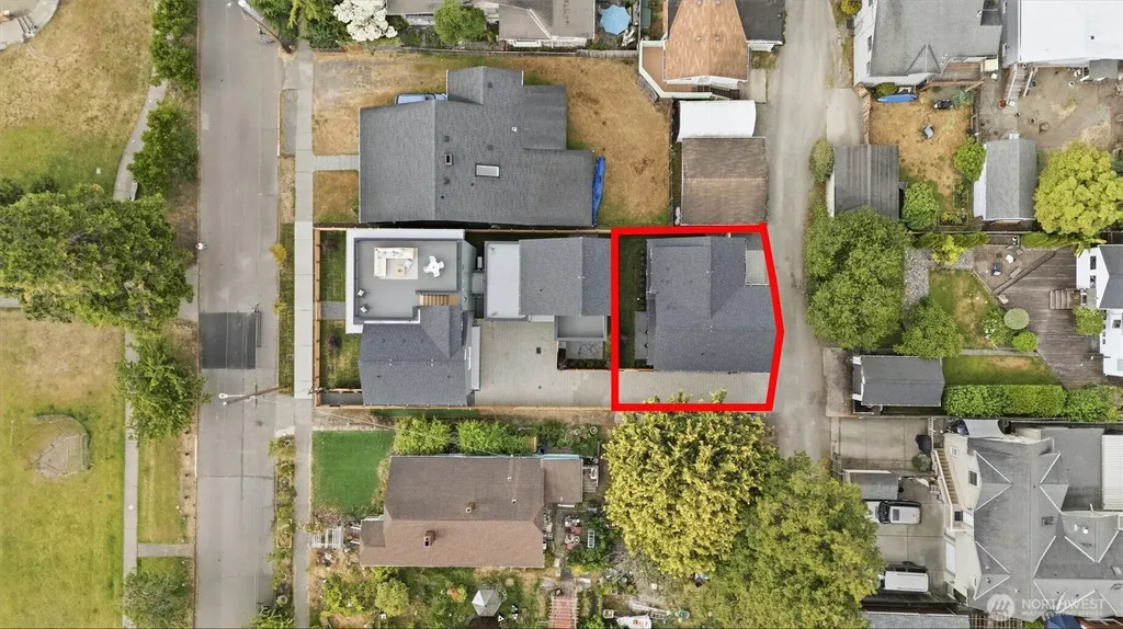 2714 58th Avenue SW Seattle WA 98116