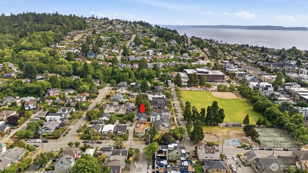 2714 58th Avenue SW Seattle WA 98116