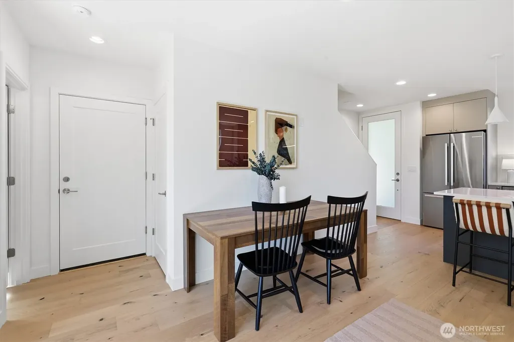 2714 58th Avenue SW Seattle WA 98116