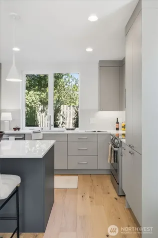 2714 58th Avenue SW Seattle WA 98116