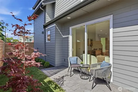 2714 58th Avenue SW Seattle WA 98116