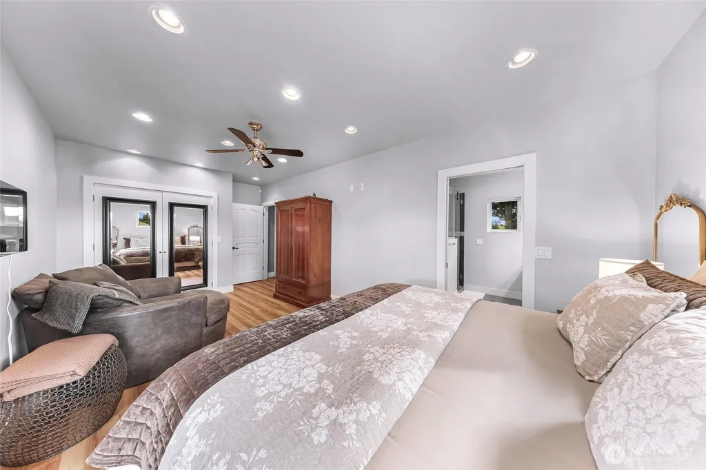 17645 Mclean Road Mount Vernon WA 98273