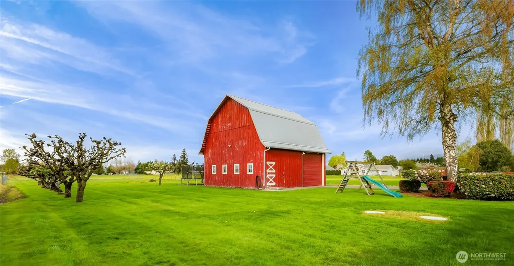 17645 Mclean Road Mount Vernon WA 98273