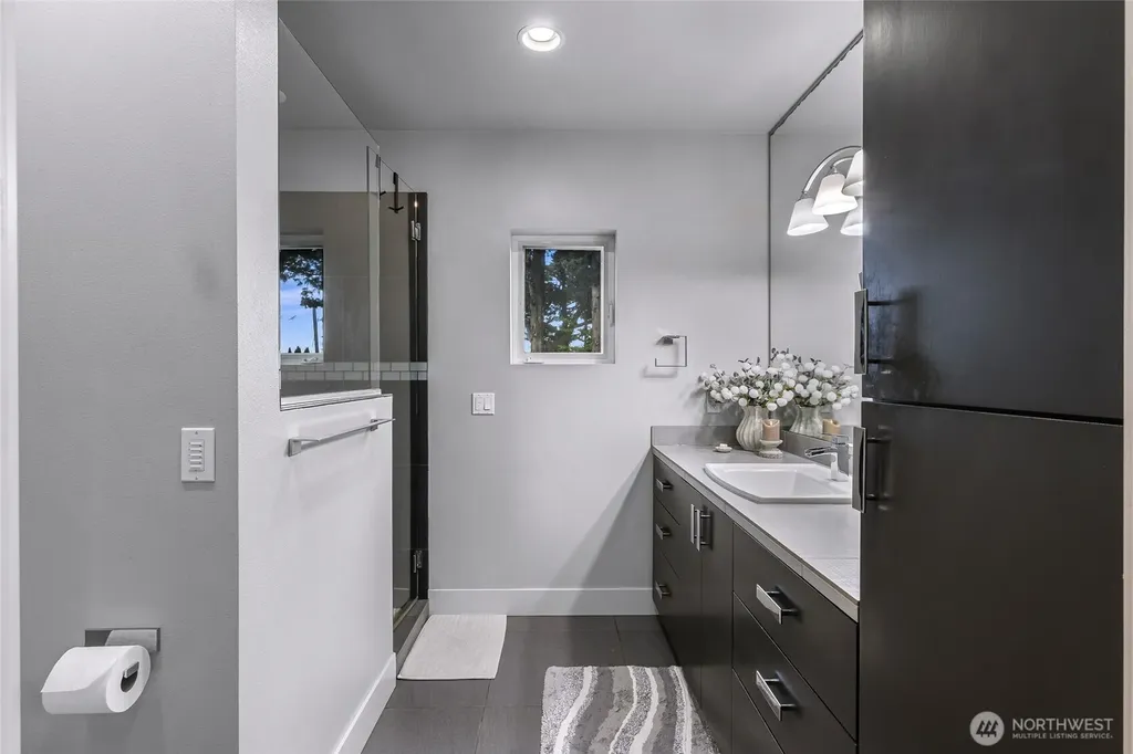 17645 Mclean Road Mount Vernon WA 98273