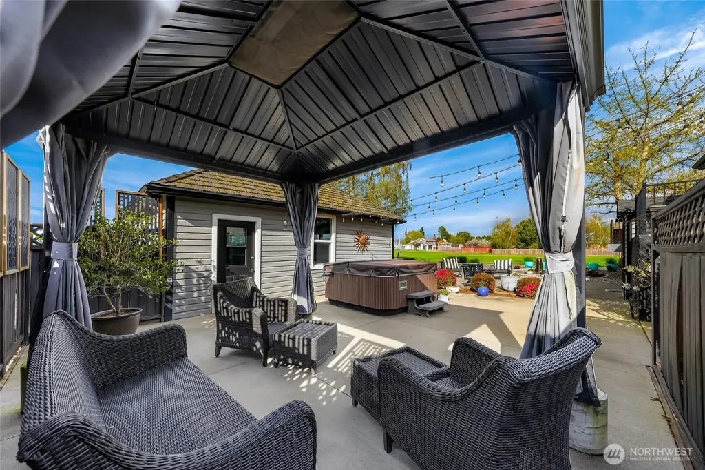 17645 Mclean Road Mount Vernon WA 98273