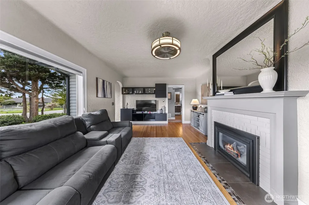 17645 Mclean Road Mount Vernon WA 98273