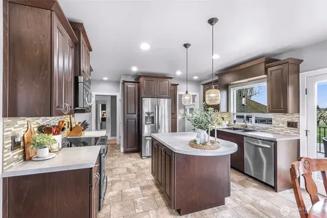 17645 Mclean Road Mount Vernon WA 98273