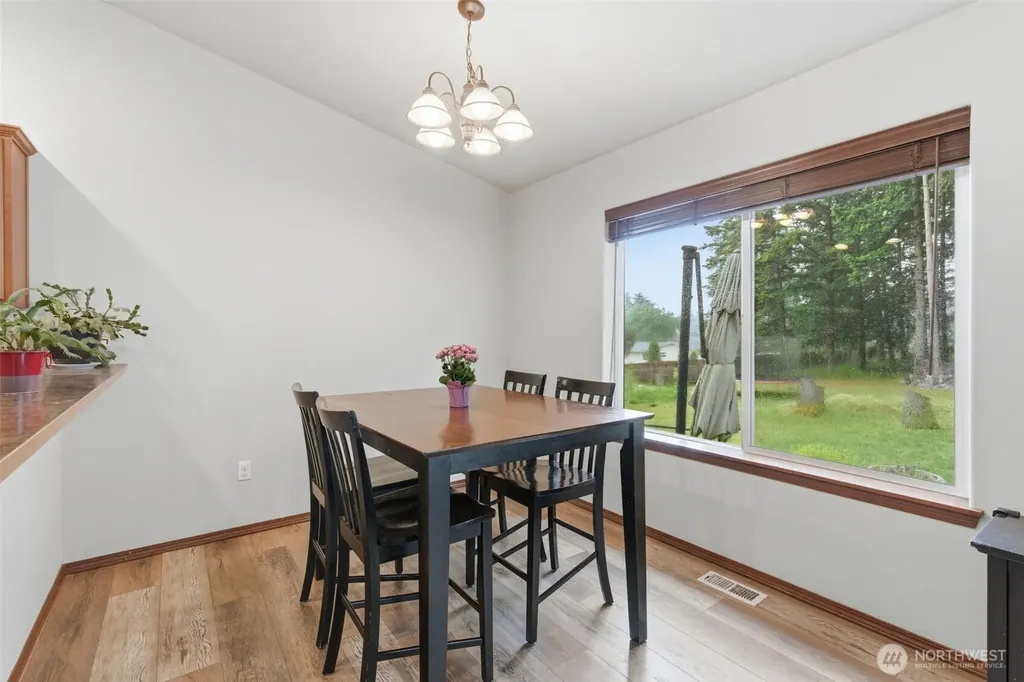 5146 180th Trail SW Rochester WA 98579