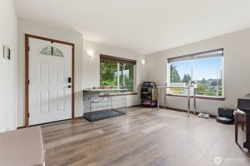 5146 180th Trail SW Rochester WA 98579