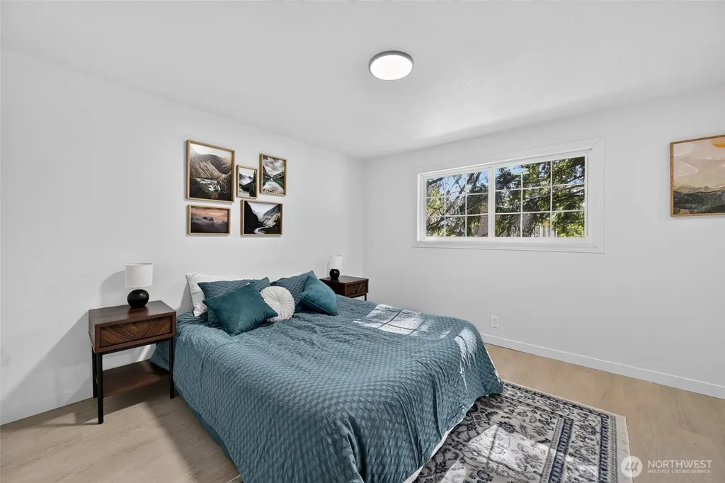 33907 23rd Avenue SW Federal Way WA 98023