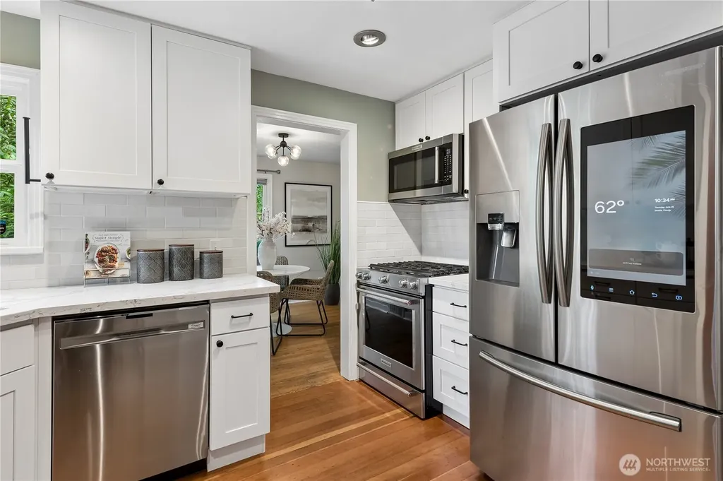 7520 Jones Avenue NW Seattle WA 98117