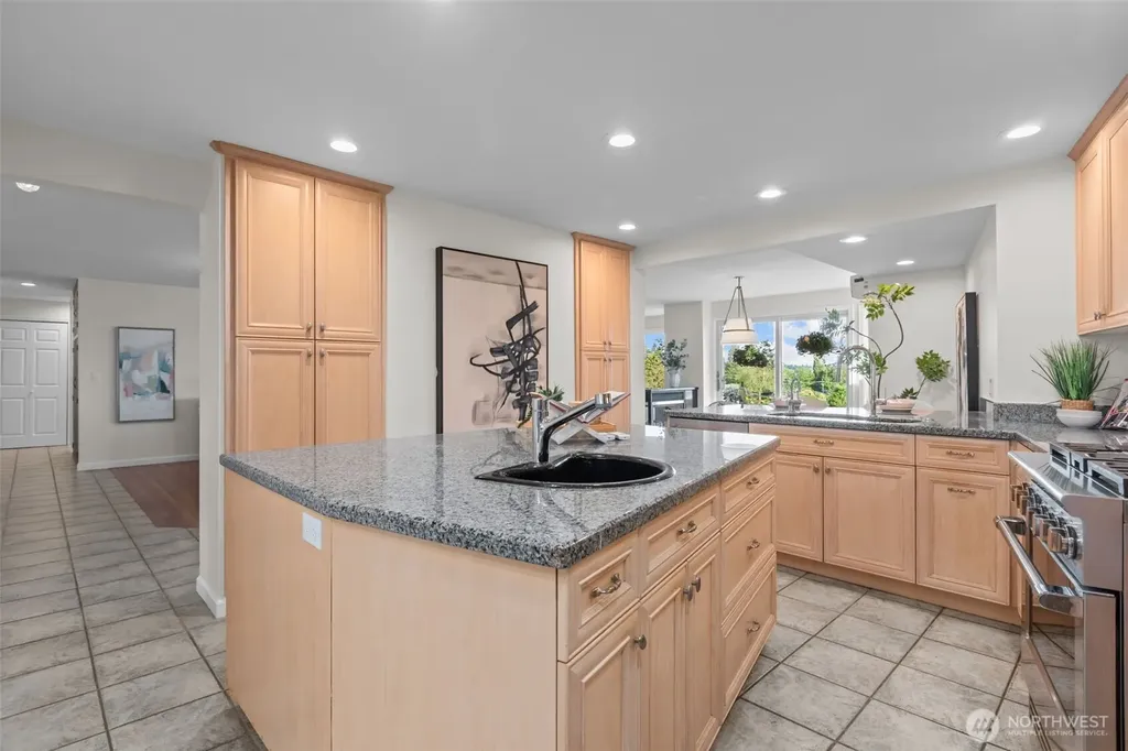 4105 SW 109th Street Seattle WA 98146