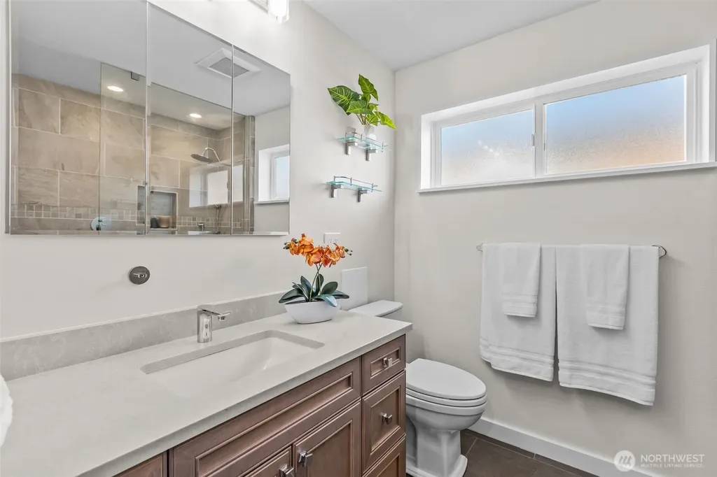 4105 SW 109th Street Seattle WA 98146