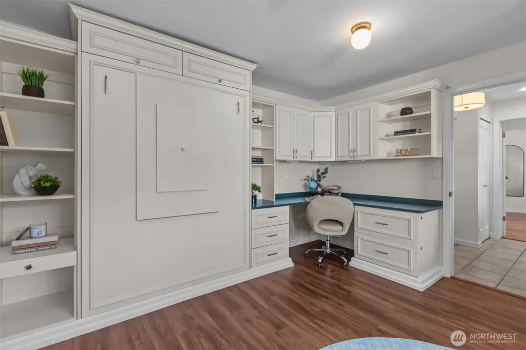 4105 SW 109th Street Seattle WA 98146