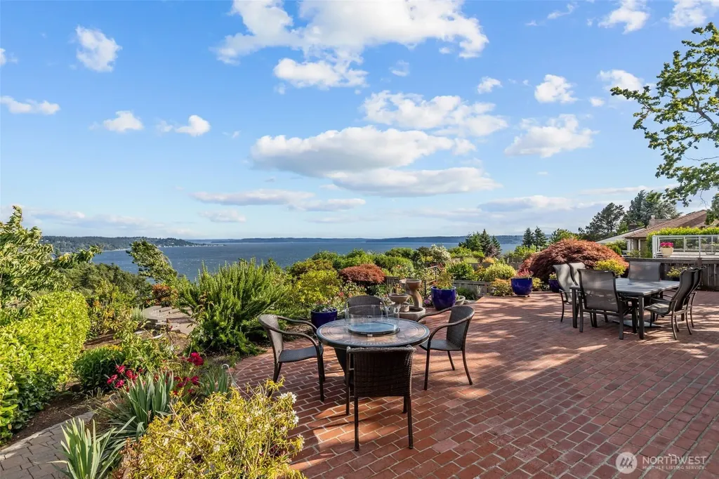 4105 SW 109th Street Seattle WA 98146