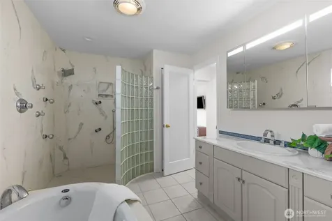 4105 SW 109th Street Seattle WA 98146