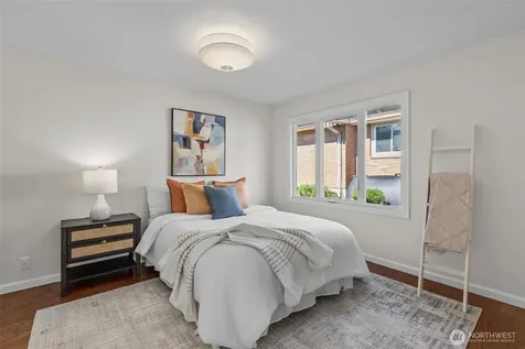 4105 SW 109th Street Seattle WA 98146