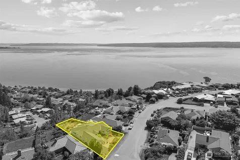 4105 SW 109th Street Seattle WA 98146